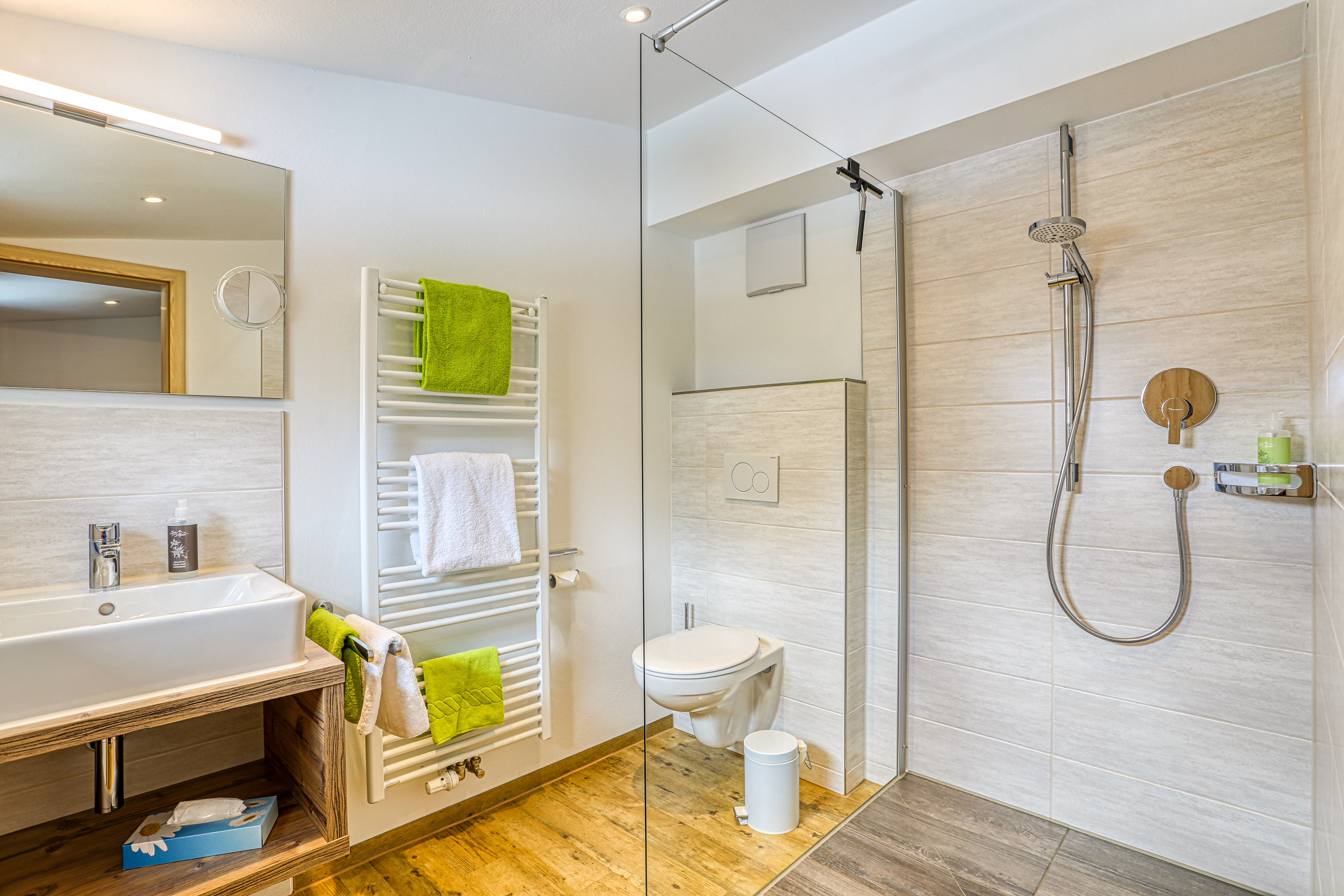 Frühstückspension: Badbeispiel - DAS KLEEMANNs - adults only