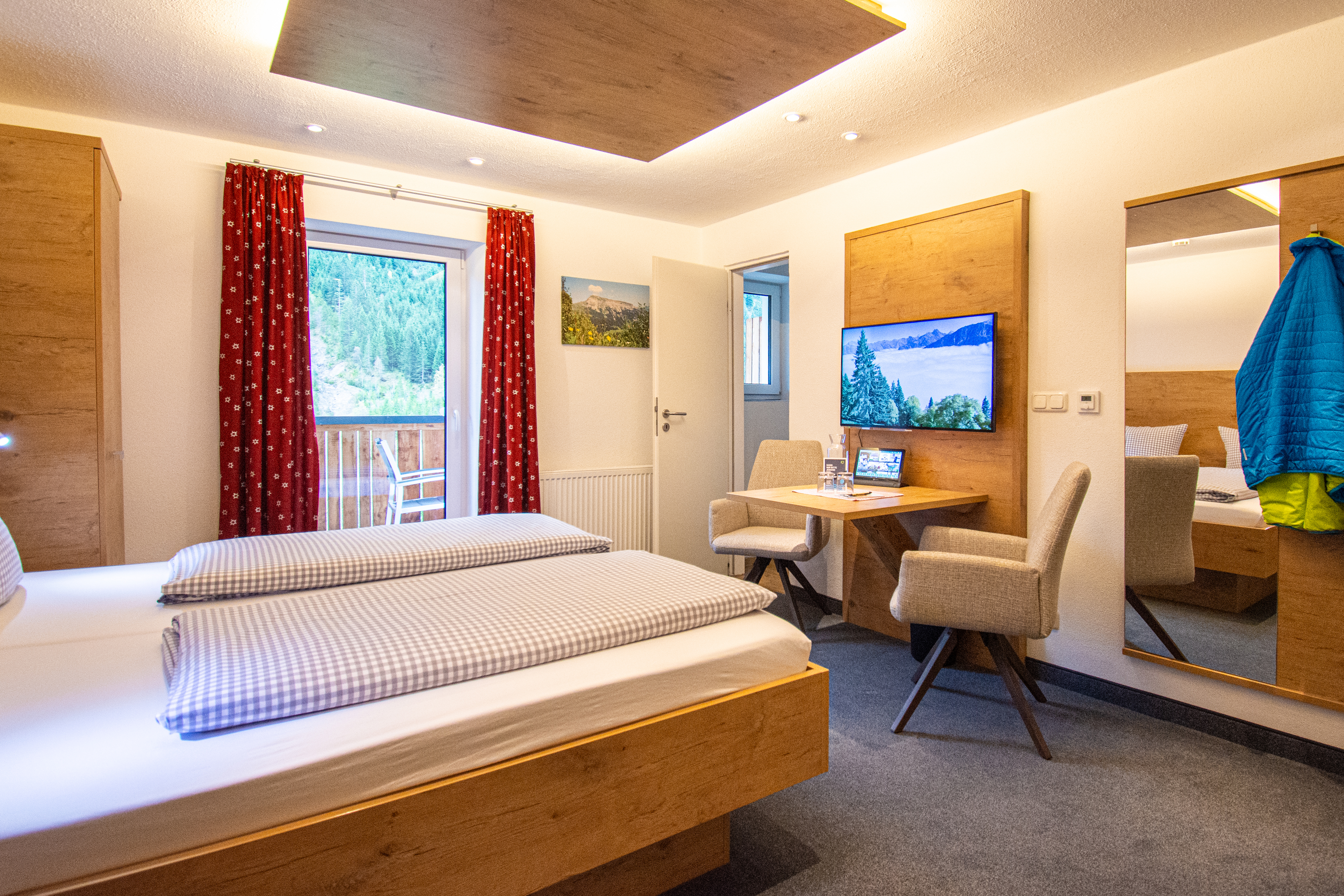 Frühstückspension: Zimmer Kategorie Talblick - DAS KLEEMANNs - adults only