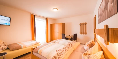 Pensionen - Hunde: erlaubt - Ramsau am Dachstein - Dreibettzimmer - Hotel Pension Barbara