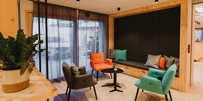 Pensionen - Parkplatz: kostenlos bei der Pension - St. Anton am Arlberg - Lobby - Alpin - Studios & Suites