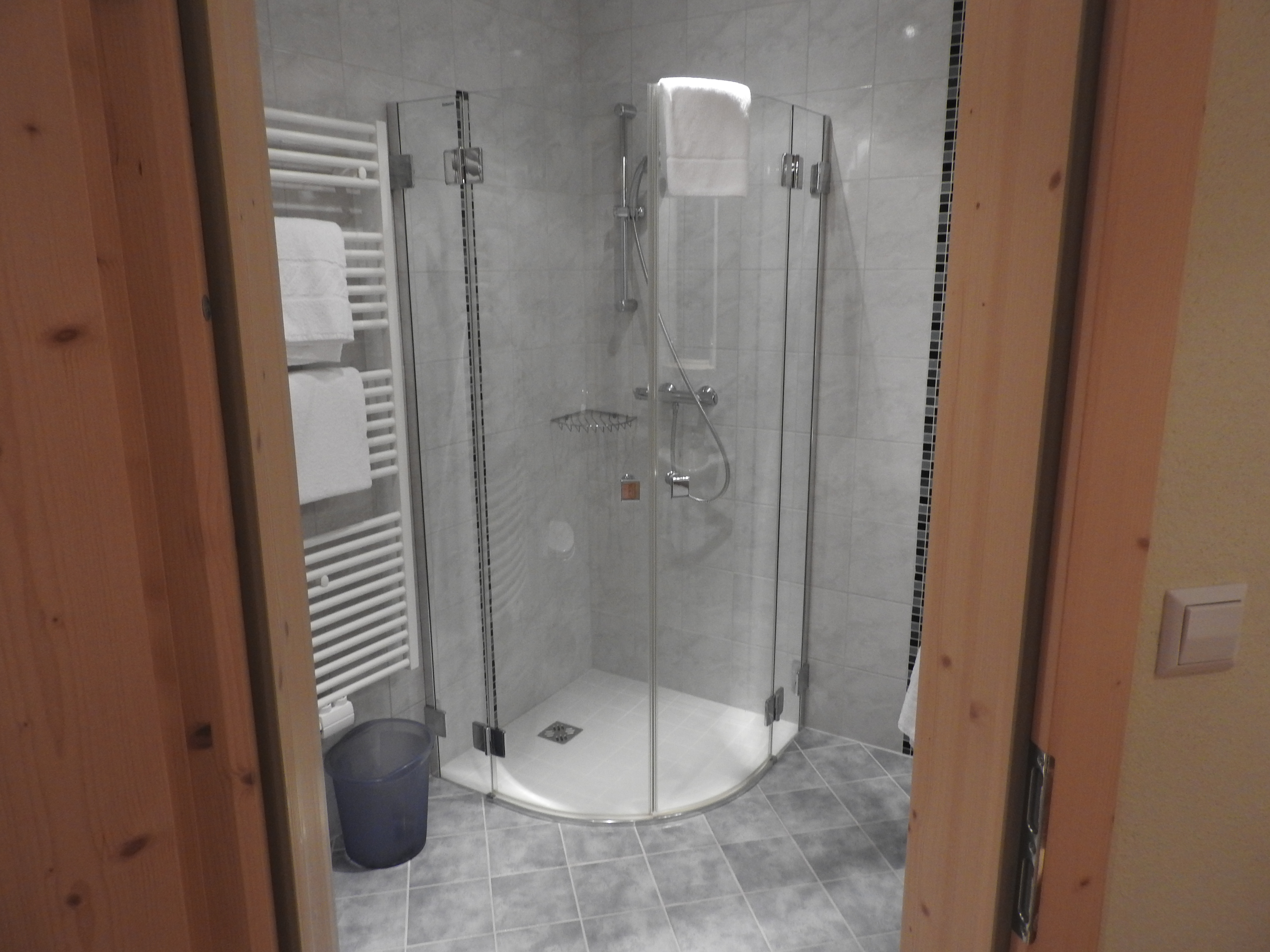 Frühstückspension: Appartement "Kirschbaum" - Ertlschweigerhaus