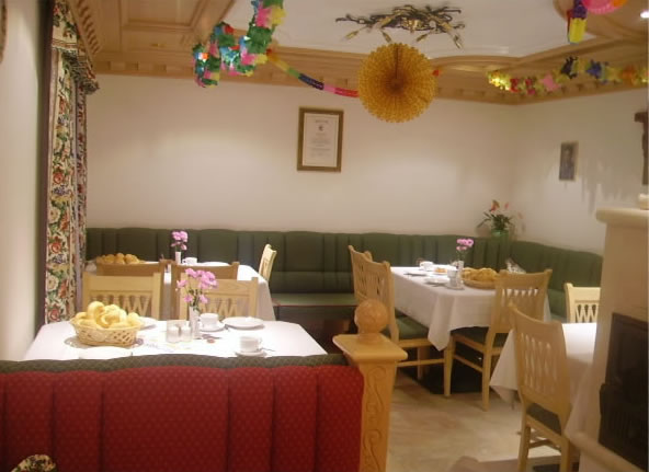 Pensionen - Flachau - Frühstücksraum - Frühstückspension Sunnhäusl Fam, Harlander-Stoffel
