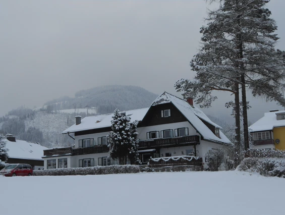Frühstückspension: 900 Meter bis zum 2er Sessellift auf die Bürgeralm - Pension Gierlinger ***, Aflenz Kurort/ Steiermark