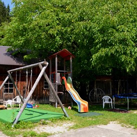 Frühstückspension: Kinderspielplatz - Gasthof Staudnwirt