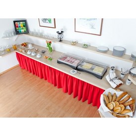 Frühstückspension: Frühstücksbuffet im 30m entfernten Thermenpension Gigler
regionale und hausgemachte Köstlichkeiten - Gästehaus Gigler