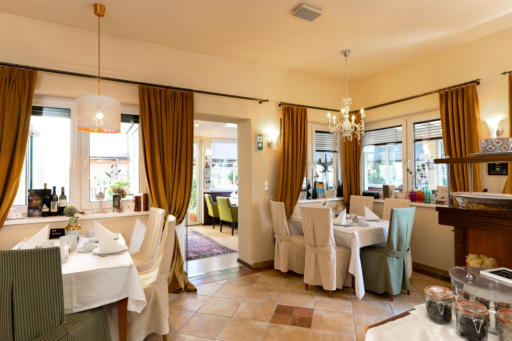 Pensionen - Arnfels - Unser Frühstücksraum - Hotel Garni Pölzl