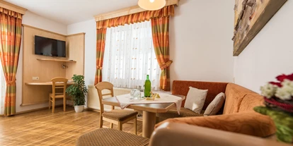 Pensionen - WLAN - Kapfenberg - Ferienwohnung Feuerholz 2 bis 4 Personen - Urlaub am Bauernhof Hönigshof Familie Kerschenbauer