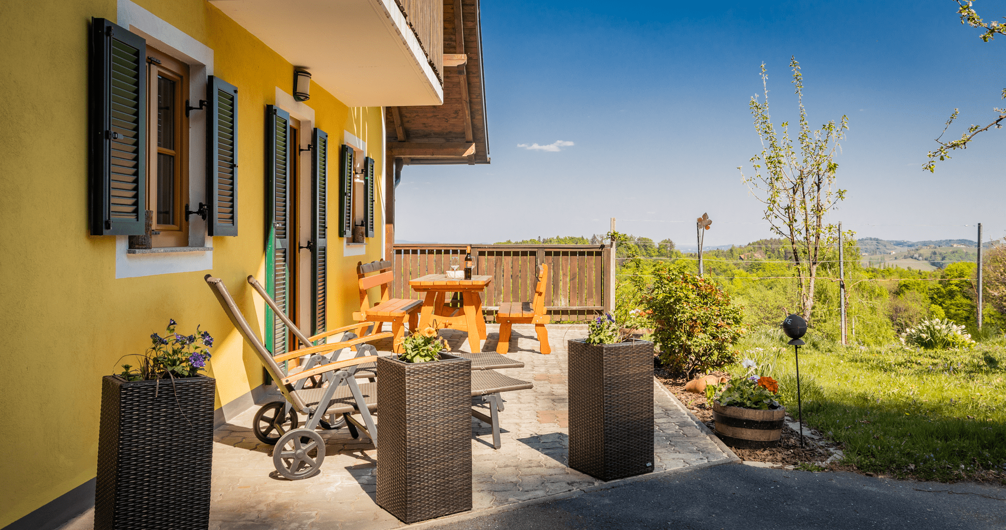Frühstückspension: Familienzimmer mit Terrasse - Weingut & Buschenschank Pölzl