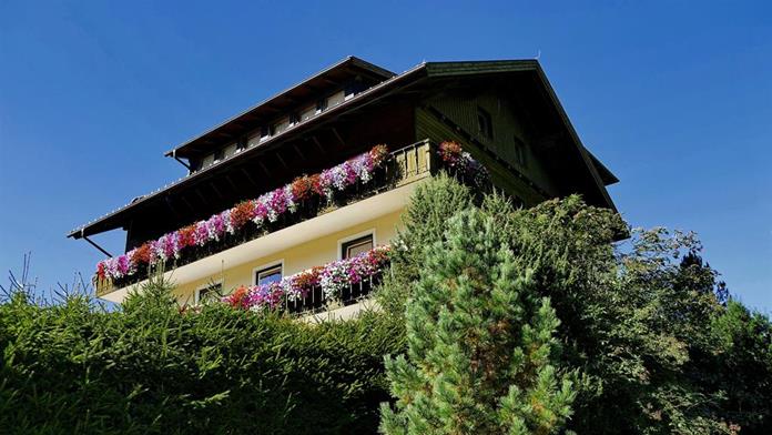 Frühstückspension: Gasthof-Pension Zur Gams