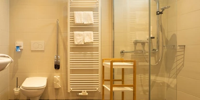 Pensionen - WLAN - Kapfenberg - Badezimmer barrierefrei - Pension Ehrenfried