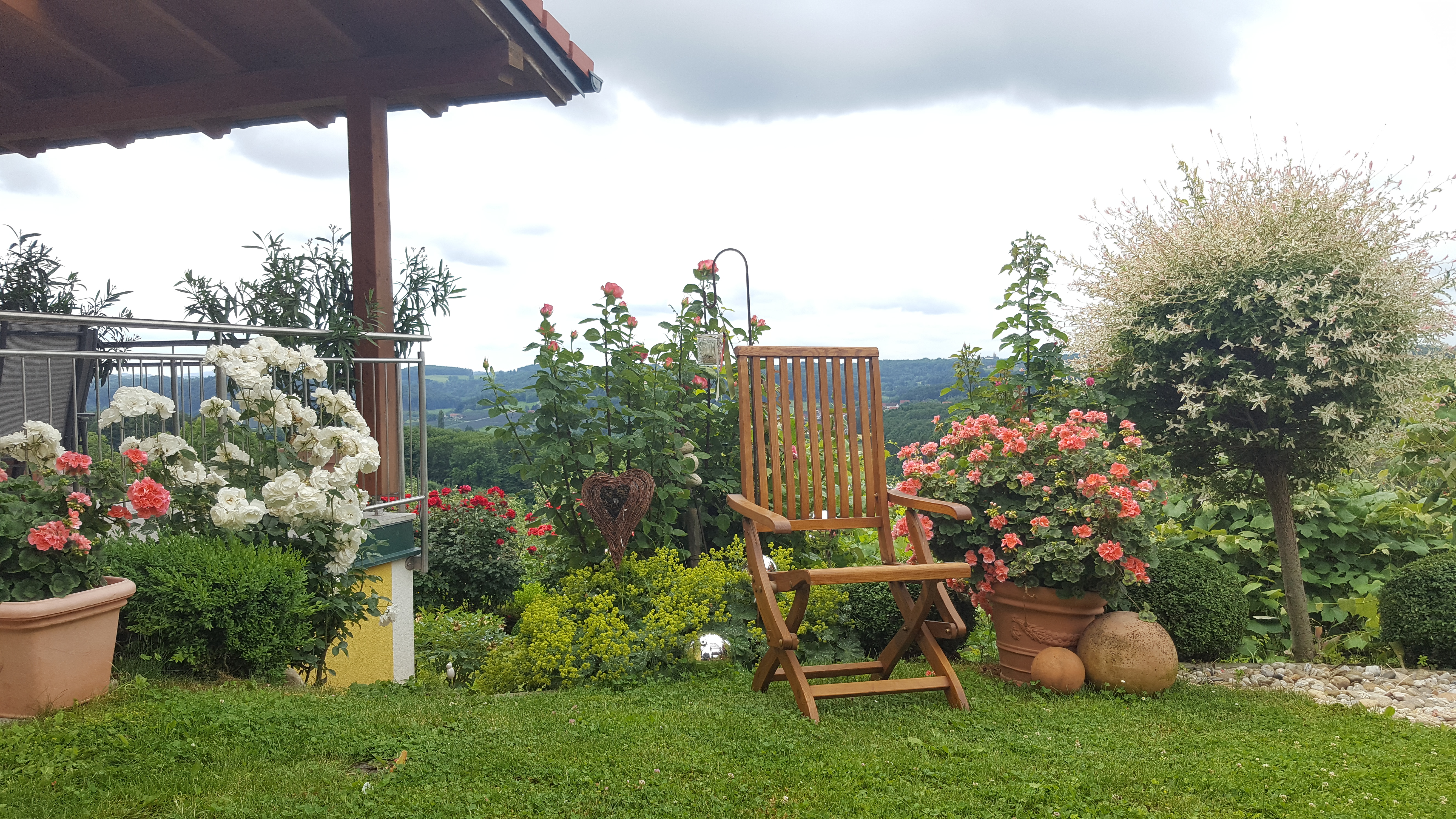 Pensionen - Parkplatz: kostenlos bei der Pension - Bad Waltersdorf - Gästehaus Jeindl