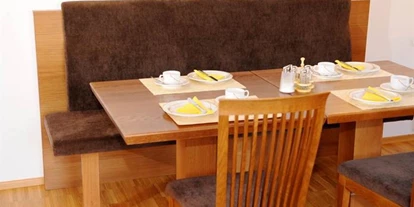 Pensionen - Parkplatz: kostenlos bei der Pension - Leogang - Gästehaus Haffner