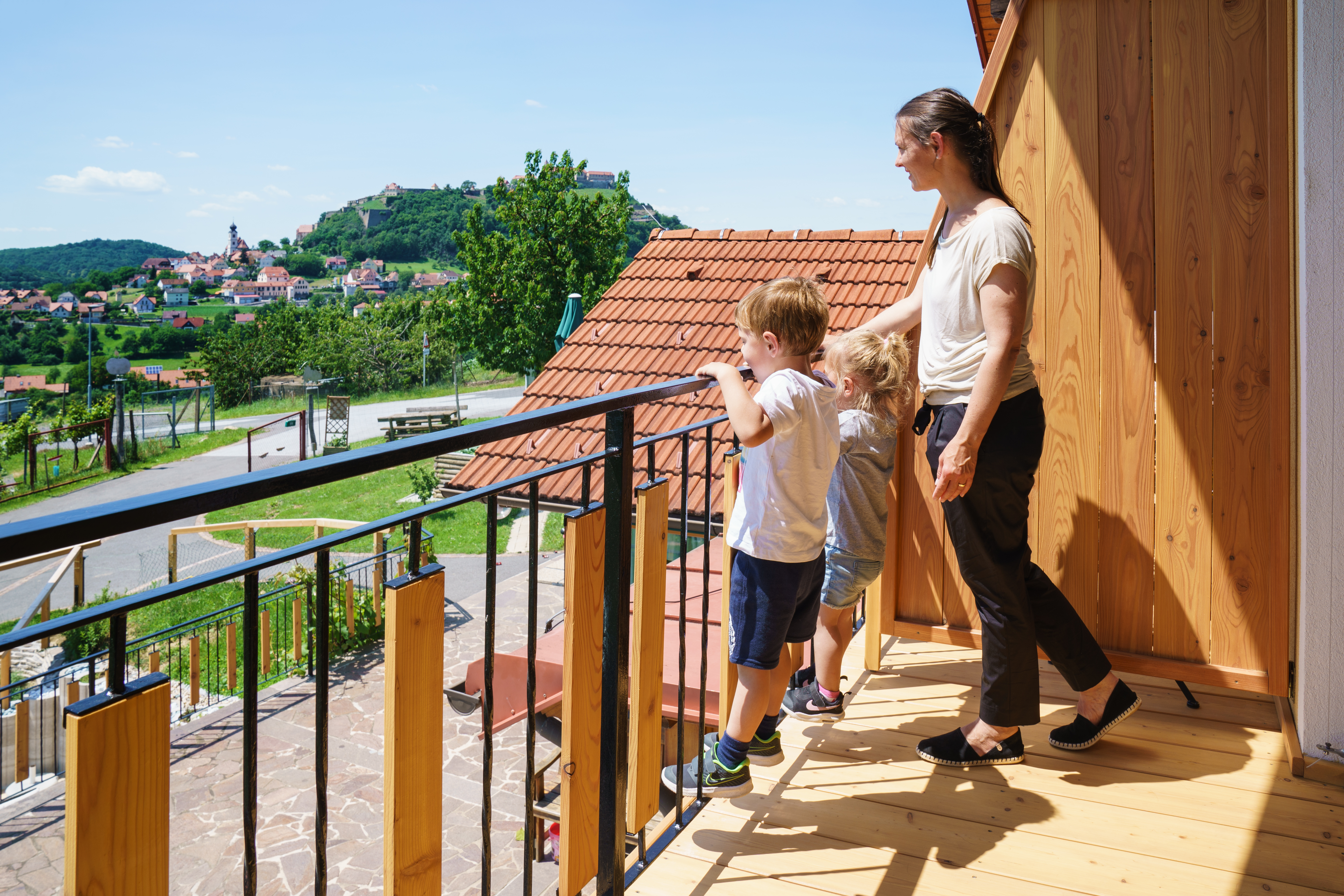 Weinbauernhof Amtmann Zimmerkategorien Holunderzimmer