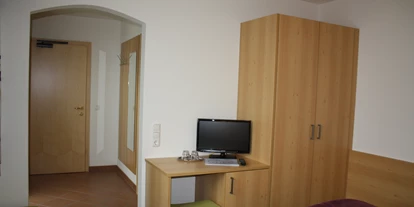 Pensionen - Parkplatz: kostenlos bei der Pension - Leogang - Zimmer Hundsteinblick - Zimmervermietung Babsy