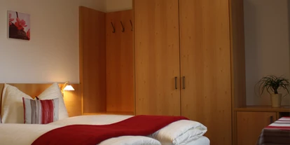Pensionen - Parkplatz: kostenlos bei der Pension - Leogang - Zimmer Seeblick - Zimmervermietung Babsy