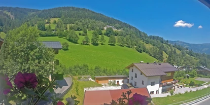 Pensionen - Parkplatz: kostenlos bei der Pension - Leogang - Ausblick Zimmer Elisabeth - Zimmervermietung Babsy