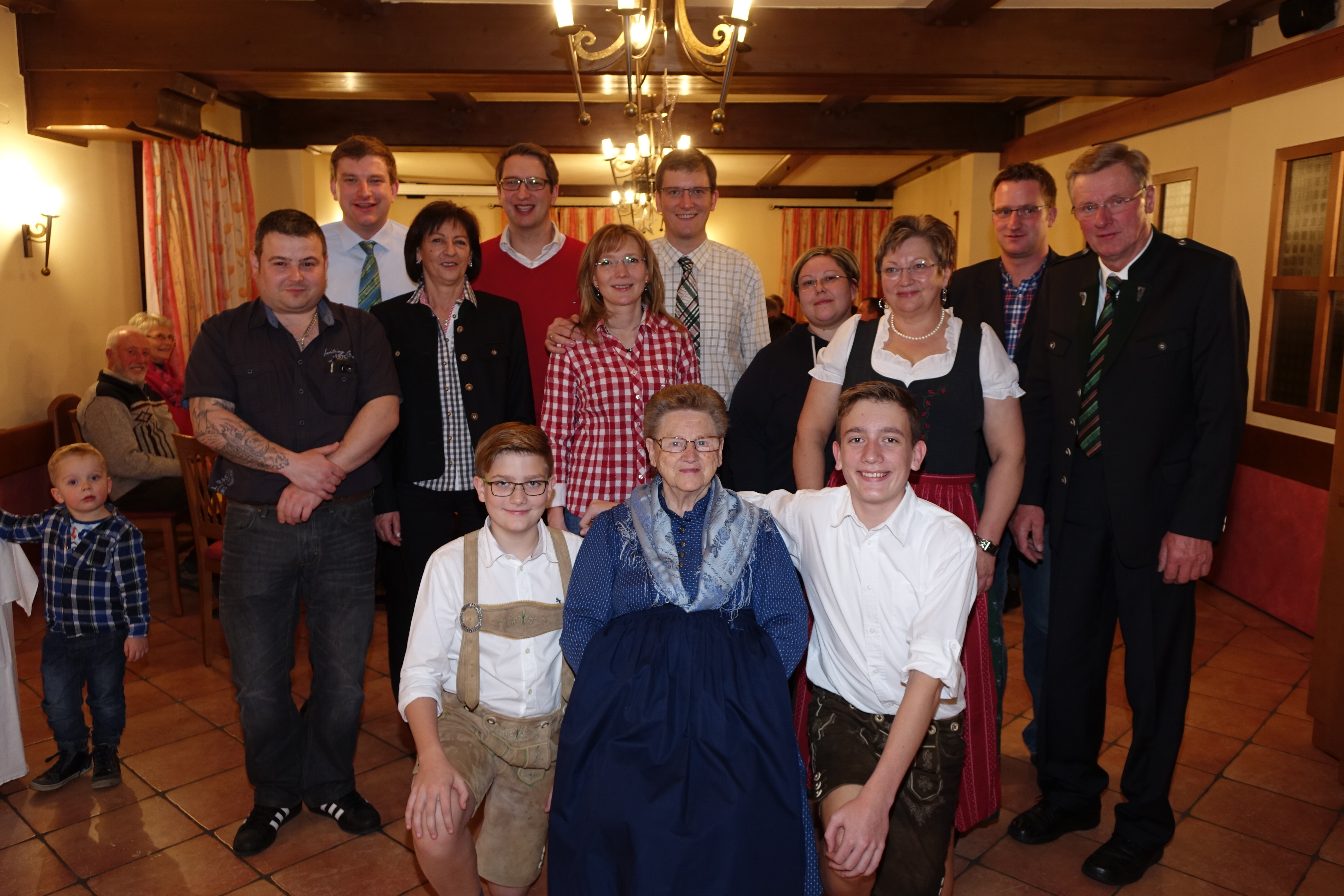 Alpengasthof Moser Unsere Mitarbeiter Familie mit Mitarbeiter