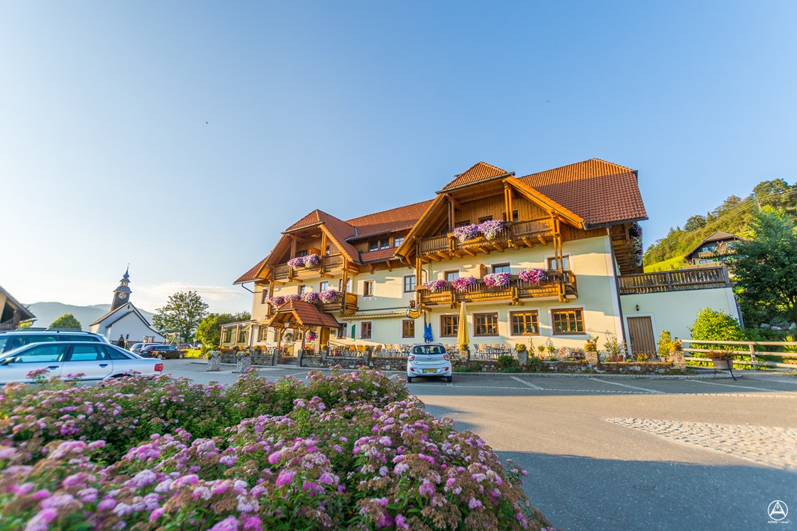 Frühstückspension: Unser Haus steht auf 1200 Meter Seehöhe in ruhiger, sonniger Lage! - Alpengasthof Moser