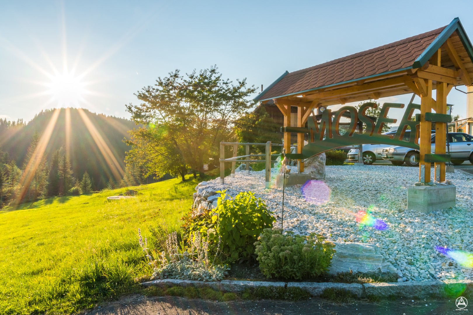 Pensionen - Art der Pension: Gasthaus mit Zimmervermietung - Familie Moser mit Team heißt Sie herzliche Willkommen!! - Alpengasthof Moser