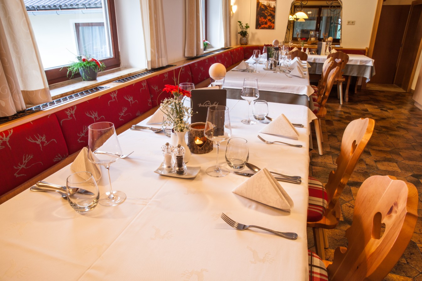 Frühstückspension: Gaststube - Hotel-Pension Bruckreiterhof