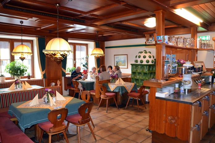 Frühstückspension: Gasthof Zum Gamsjäger