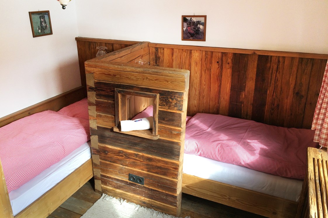 Frühstückspension: Kinderzimmer mit zwei separaten Betten (180 cm und 190 cm) - Jakobbauer