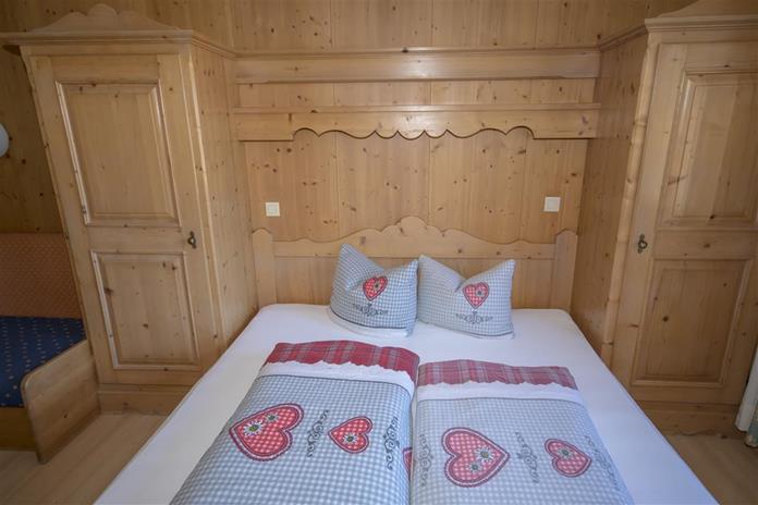 Pensionen - Parkplatz: kostenlos bei der Pension - Moos in Passeier - Landhaus Edelweiss