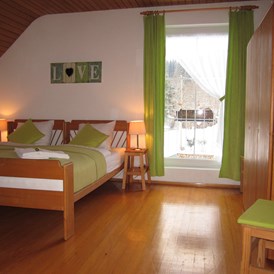 Frühstückspension: Appartement Gitschtal
(2-4 Pers) 80 m2, mit 2 Schlafzimmer. - Haus Holunder Weissbriach