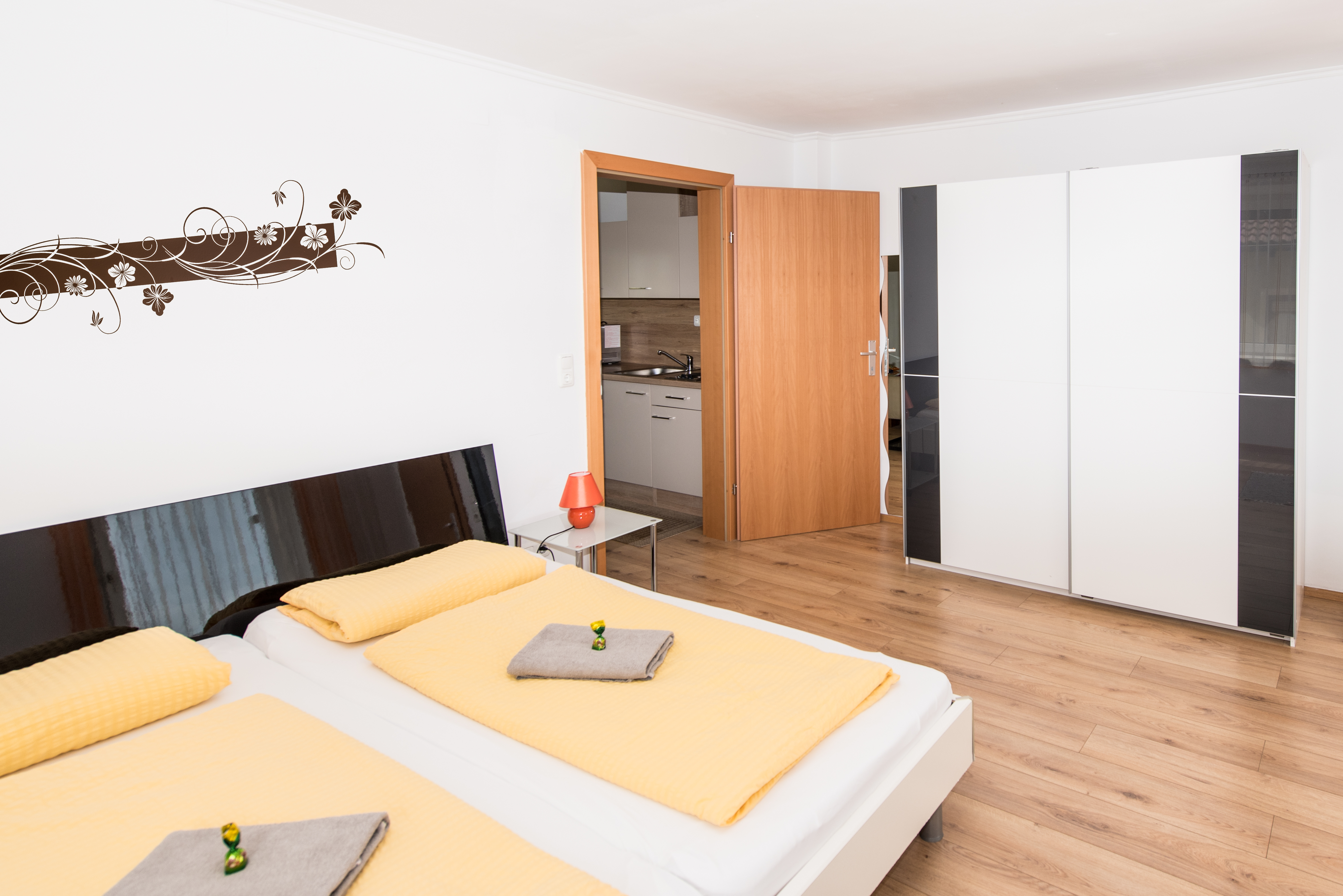 Pensionen - Murtal - Ap3  Schlafzimmer  - Ferienwohnung-Zimmer Yassi 