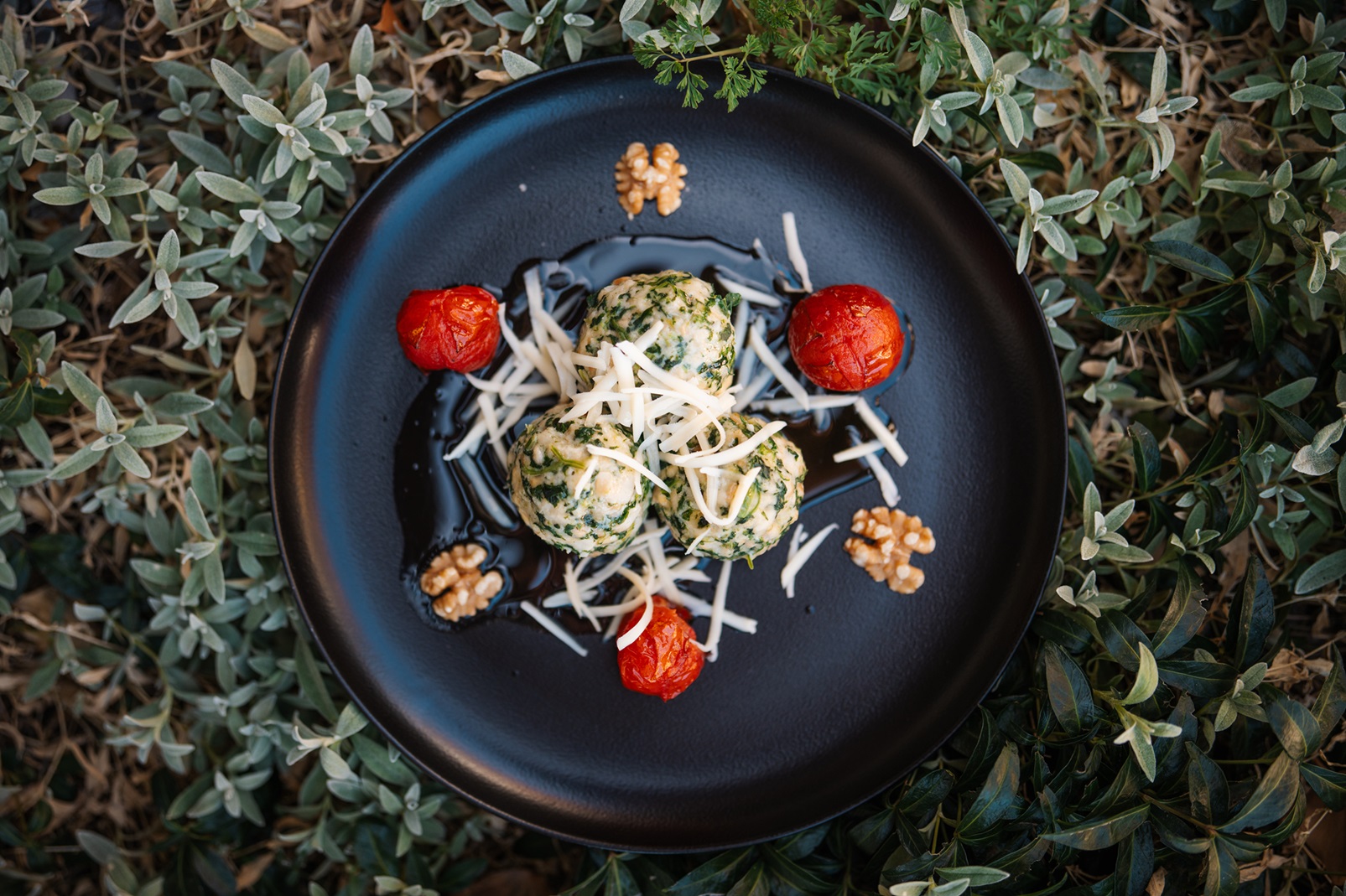 Frühstückspension: traditionelle Lesachtaler Knödel - Berggasthof-Pension Lahnerhof