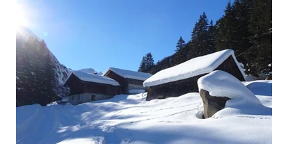 Pensionen - Parkplatz: kostenlos bei der Pension - Seefeld in Tirol - Oberbergtal Schneeschuhwanderung 2013 - Haus Sarah