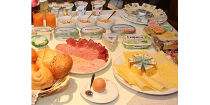 Pensionen - Parkplatz: kostenlos bei der Pension - Seefeld in Tirol - Frühstücksbuffet - nahrhaft und gut - Haus Sarah