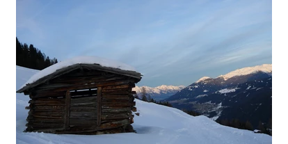Pensionen - Parkplatz: kostenlos bei der Pension - Seefeld in Tirol - Kaserstatt Schneeschuhwanderung 2012 - Haus Sarah