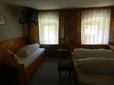 Frühstückspension: Antik Wellness Pension Holzknechthof