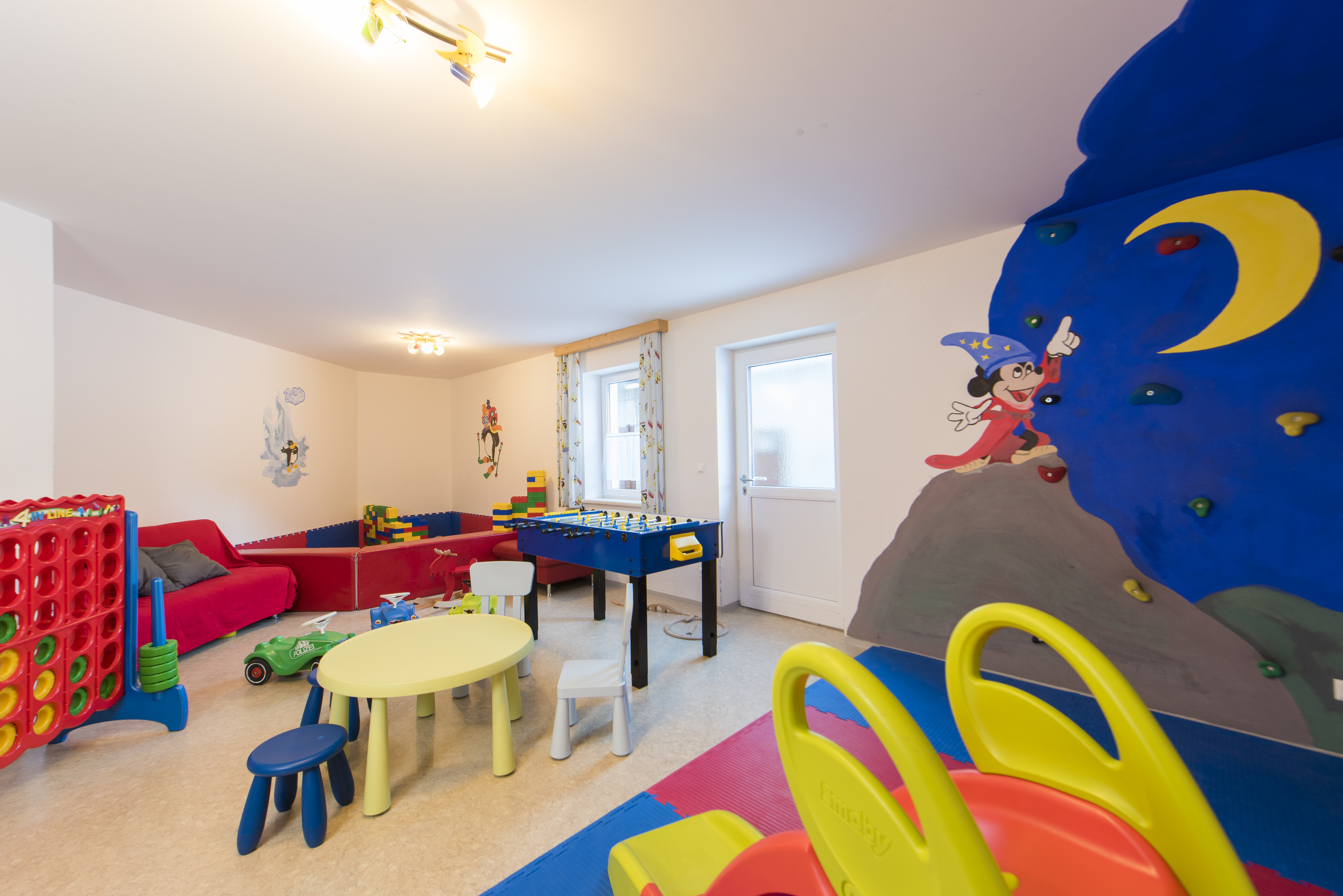 Frühstückspension: Kinderspielraum - Eggerhof