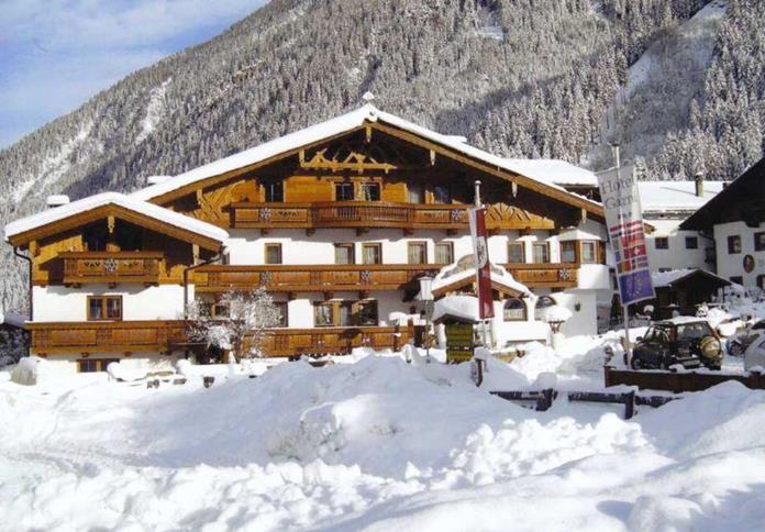 Pensionen - Neustift im Stubaital - Hotel Garni Krößbacherhof