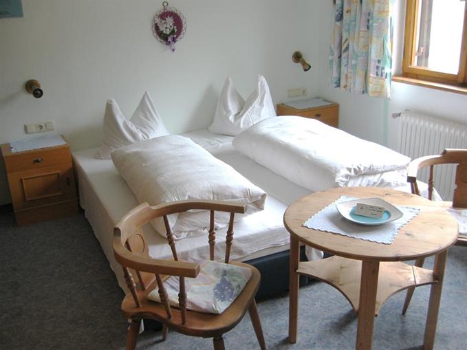 Pensionen - Fulpmes - Pension Landhaus Huter