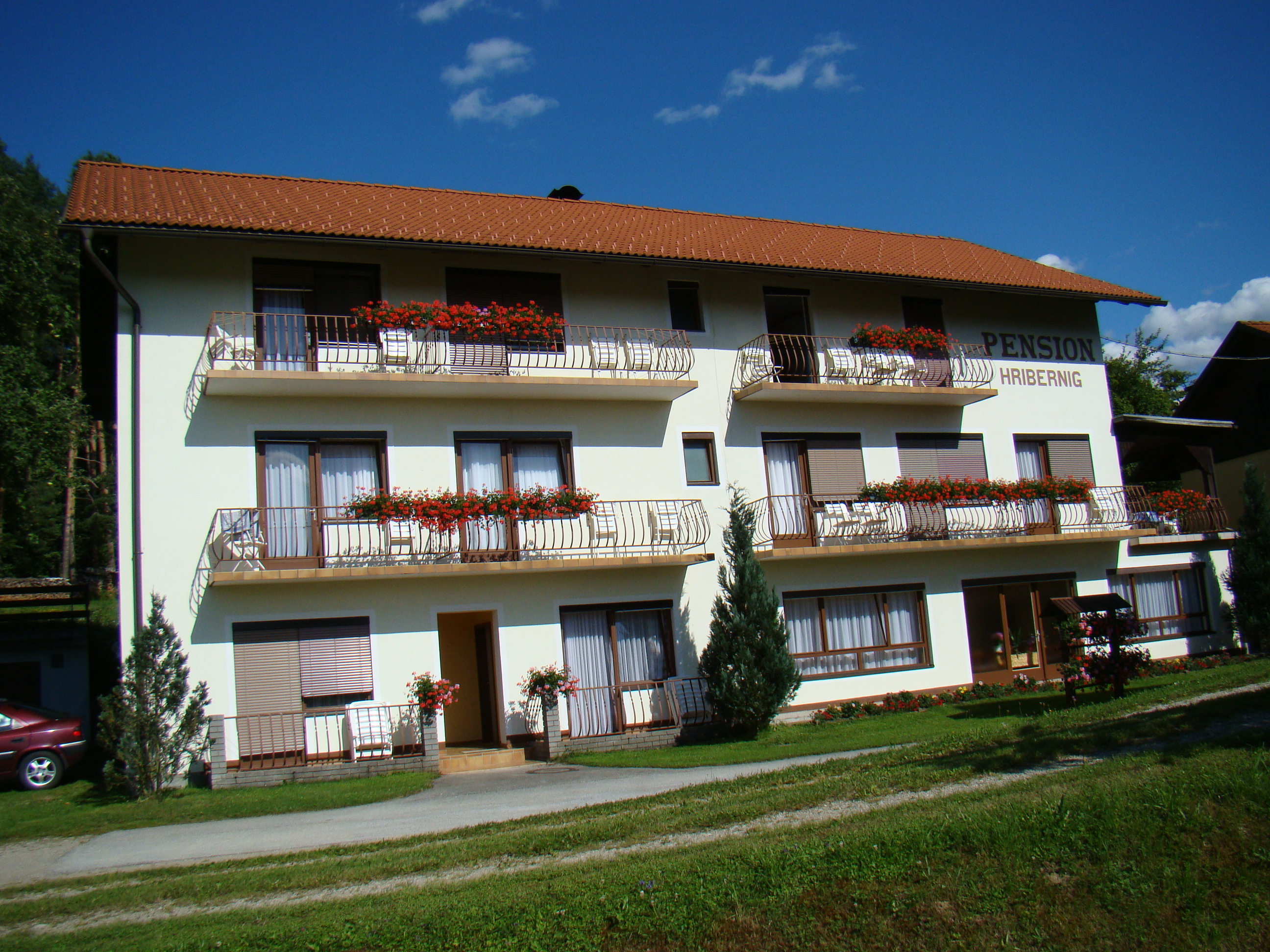 Pensionen - Parkplatz: kostenlos bei der Pension - St. Kanzian am Klopeiner See - Pension Hribernig