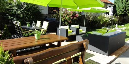 Pensionen - Ossiach - (Frühstücks) Garten - Pension Adlerhorst