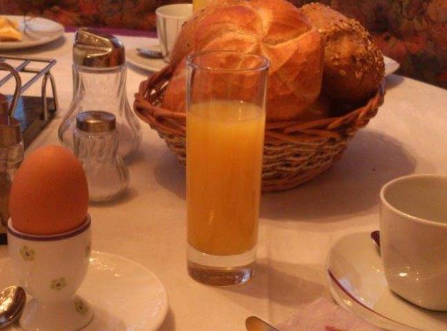Frühstückspension: Gästeheim Ribis