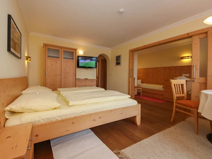 Pensionen - Kössen - Apartement für 2-4 Personen - Gasthaus Pension Forellenstube