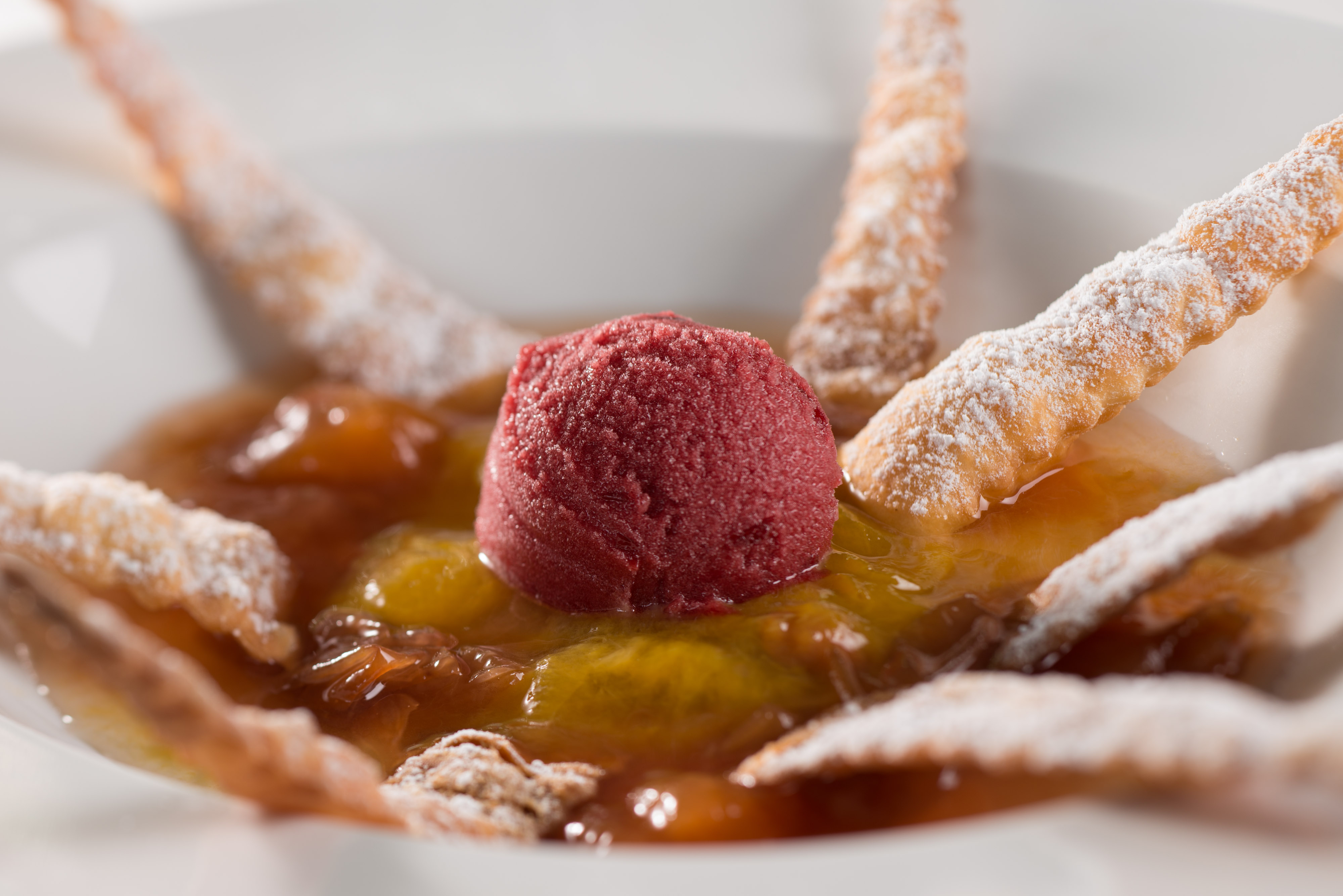 Pensionen - weitere Verpflegungsmöglichkeiten: Nachmittagskaffee - Unser Lieblingsdessert, Hasenöhr'ln mit Kriecherln - Landgasthaus Lehnerwirt