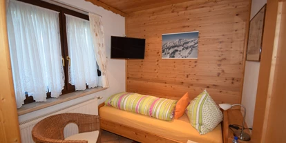 Pensionen - Parkplatz: kostenlos bei der Pension - Leogang - Einbettzimmer - Golf & Ski Chalet****