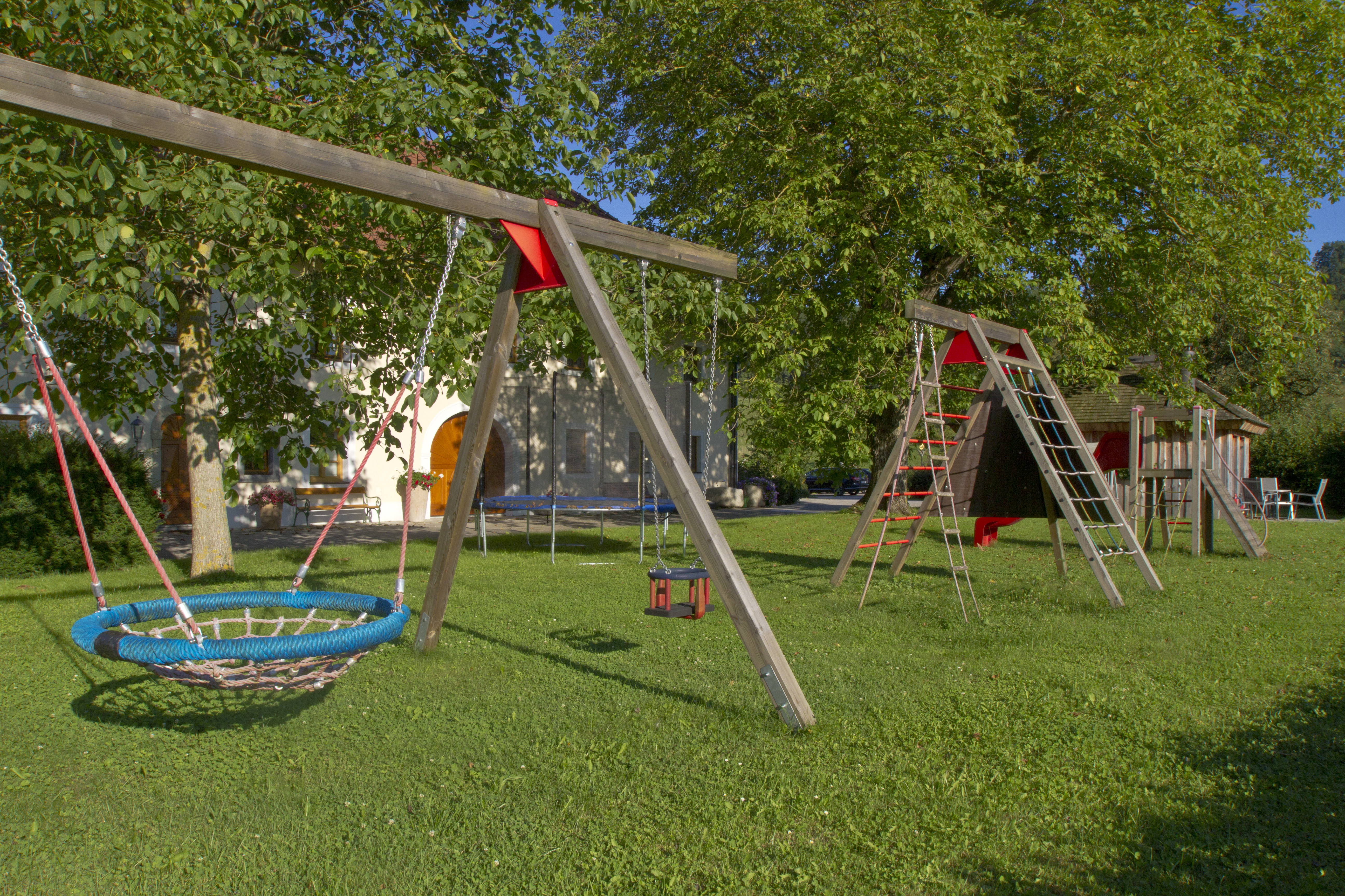 Pensionen - Eferding - Kinderspielplatz - Bauernhofpension Herzig zu Laah