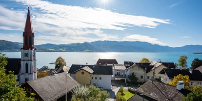 Pensionen - Art der Pension: Frühstückspension - Seewalchen am Attersee - Aussicht von unseren Zimmern mit Seeblick - Pension Huber***