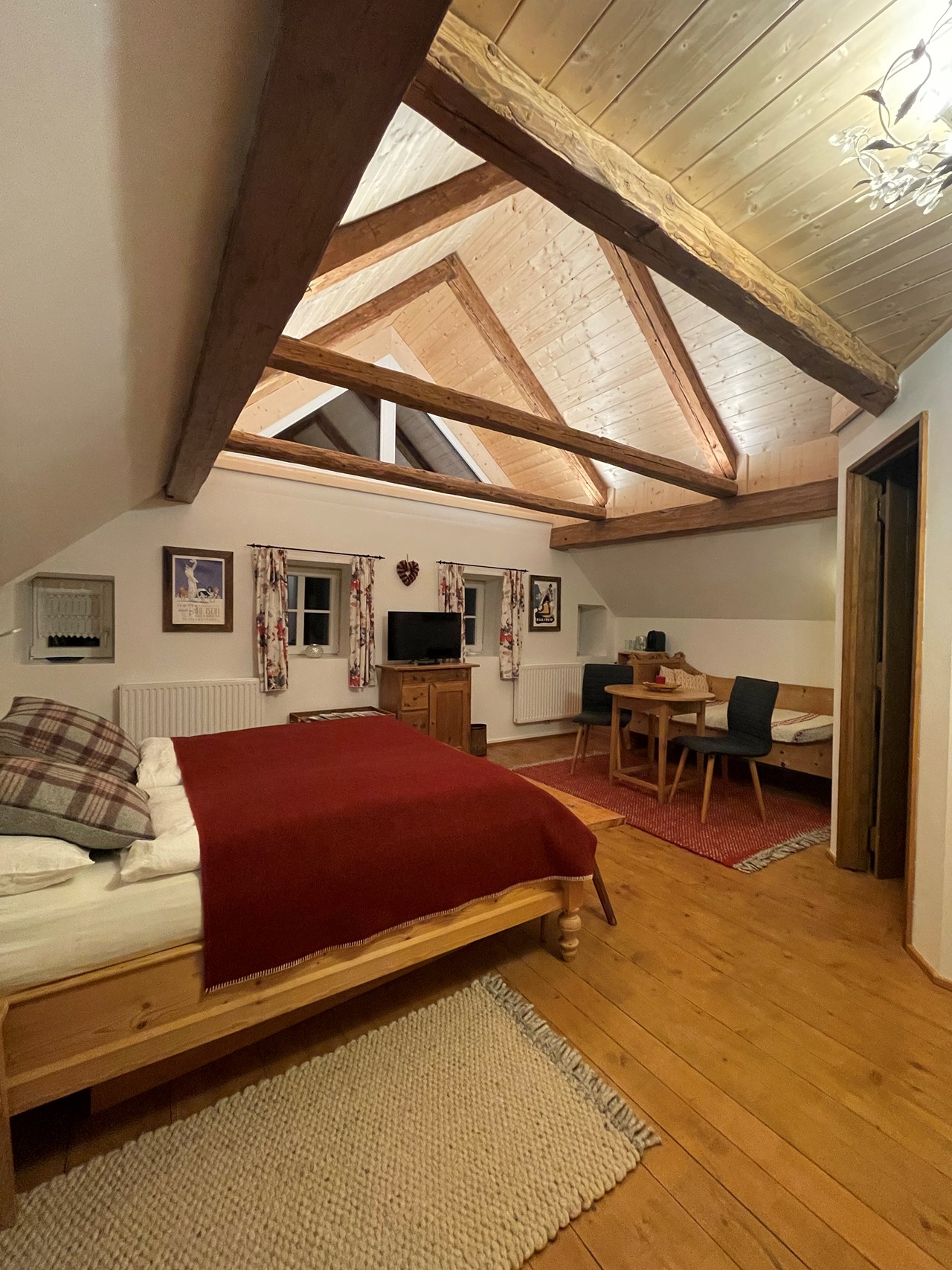 Landlust Ischl Zimmerkategorien Dachzimmer
