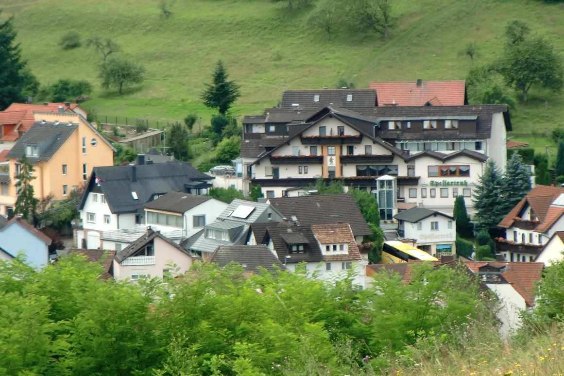 Frühstückspension: Ansicht - Landhotel Spessartruh