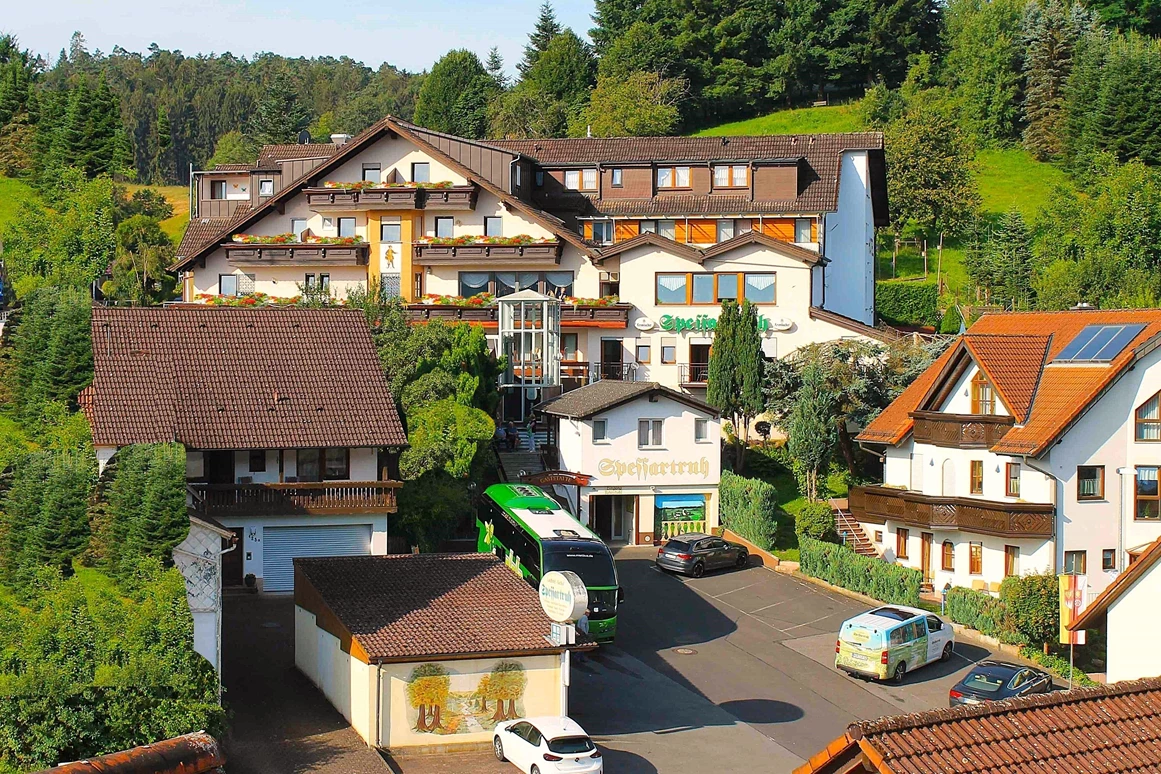 Frühstückspension: Landhotel Spessartruh