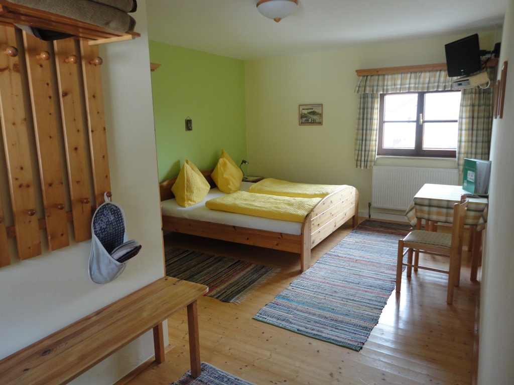 Pensionen - Eferding - Zimmer - Bauernhof Rechberger-König (Fingerneißl)