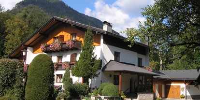 Pensionen - Art der Pension: Frühstückspension - Seewalchen am Attersee - Hausansicht Kasbergblick - Pension Kasbergblick